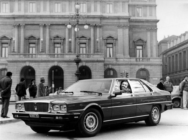 Maserati Quattroporte treća generacija i LucianoPavarotti