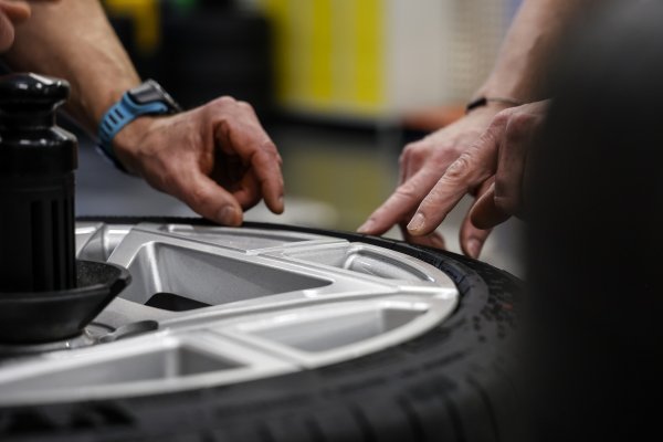 Proizvođači vozila obično diktiraju veličine guma svojim dobavljačima, ali Michelin je bio blisko uključen u ovaj vrlo strateški proces donošenja odluka u vezi s A290