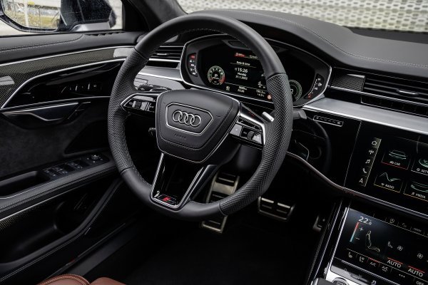 Audi A8 (ilustrativna fotografija)