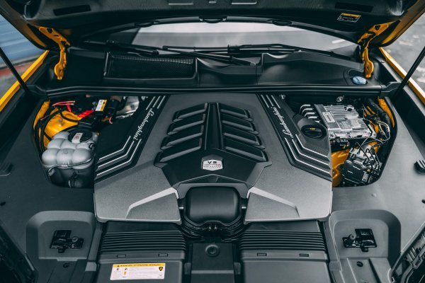 Lamborghini Urus V8 motor