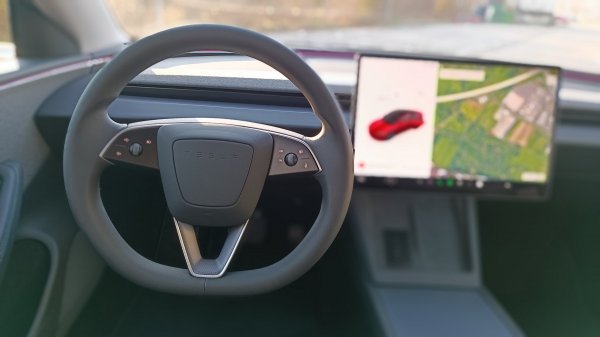 Tesla Model 3 Long Range Dual Motor All-Wheel Drive