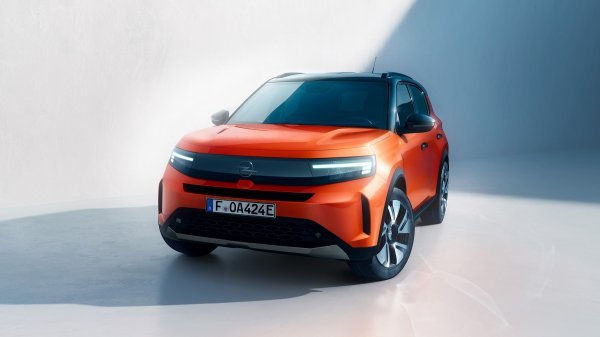 Opel pokazao prve slike nove Frontere