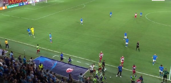 Pogledajte kaos i gužvu na kraju drame Zvezde i Pafosa