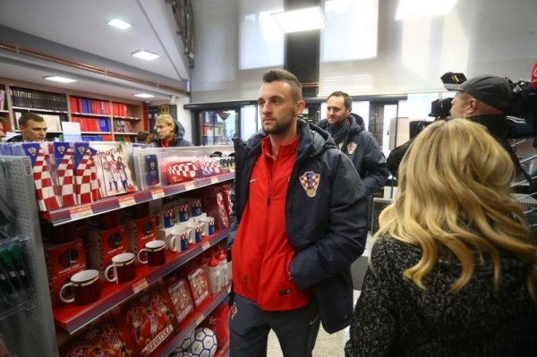 Ugovori o suradnji s Hrvatskim nogometnim savezom bili su daleko od isplativih za Narodne novine