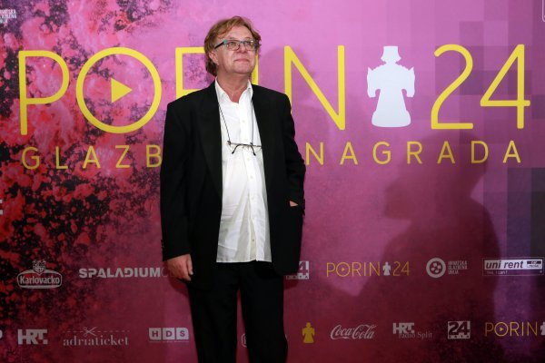 Zrinko je kao jedan od utemeljitelja nagrade Porin ove godine dobio kipić za životno djelo 
