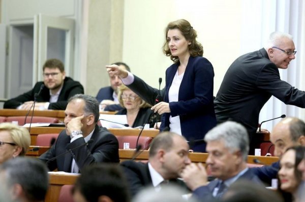 Irena Petrijevčanin Vuksanović:Margaret Thacer se nije baš proslavila po ženskoj solidarnosti