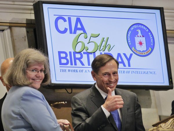 David Petraeus, jedan od vodećih ljudi KKR-a, bivši je čelnik CIA-e
