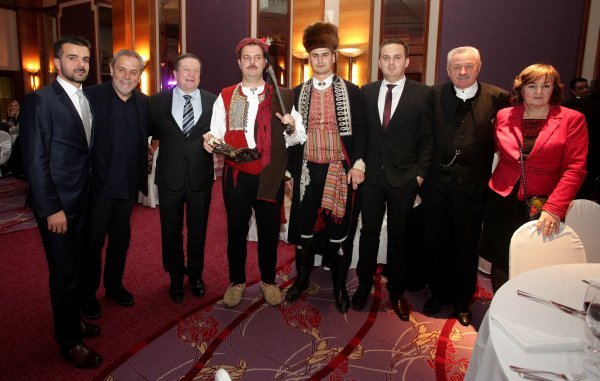 Milan Bandić, Damir Boras i Ivo Bota nazočili su, među ostalima, tradicionalnoj Sinjskoj noći u hotelu Westin