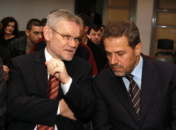 Tadašnji šef SDP-a Ivica Račan 1997. daje Bandiću zeleno svjetlo za preuzimanje zagrebačkog ogranka stranke