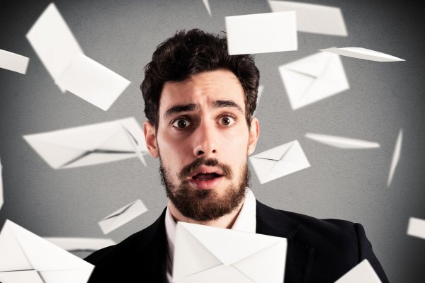 Smanjite kaos s mailovima, ali počnite od sebe i svojih navika