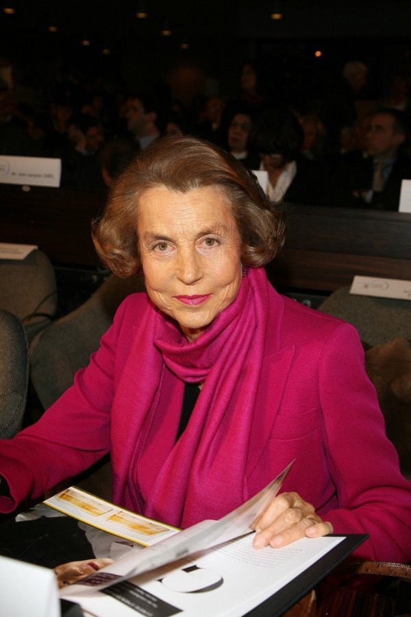 Liliane Bettencourt, nasljednica kompanije L’Oreal, blagajniku Sarkozyjeve stranke dala 50.000 eura u kešu