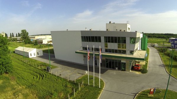 Mikšićeva tvornica u Belom Manastiru