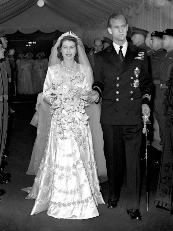 Kraljica Elizabeta II i princ Philip na dan svog vjenčanja