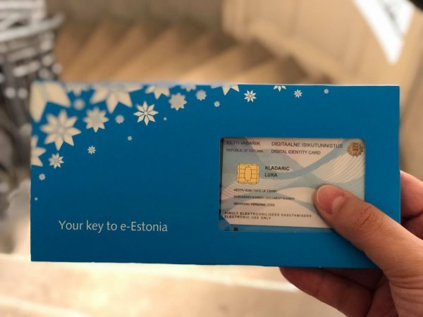 Za dobivanje estonske kartice za e-residency i otvaranje tvrtke potrebno je oko mjesec i pol