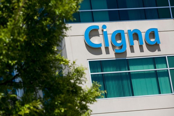 Zdravstveni osiguratelj Cigna Corp. preuzeo je farmaceutski lanac Express Scripts za 67 milijardi dolara
