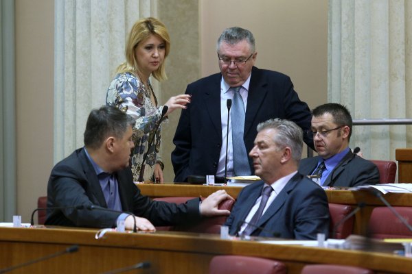 Milanka Opačić i Zdravko Ronko s Borisom Lalovcem, Rankom Ostojićem i Igorom Dragovanom