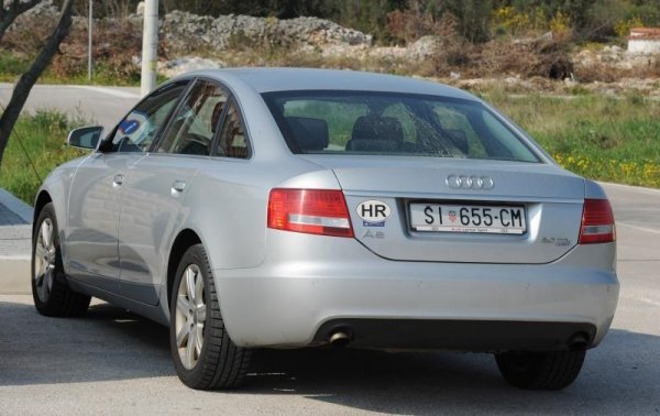 Službeno vozilo Šibensko-kninske županije, odnosno župana Gorana Pauka, Audi A6, 3.0 TDI
