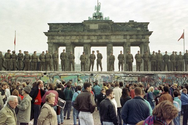 Velika očekivanja nakon rušenja Berlinskog zida zamijenilo je razočaranje 