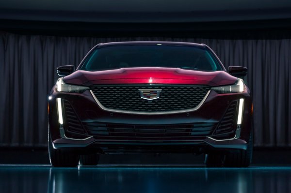 Cadillac CT5 Premium Luxury, modelna godina 2020.