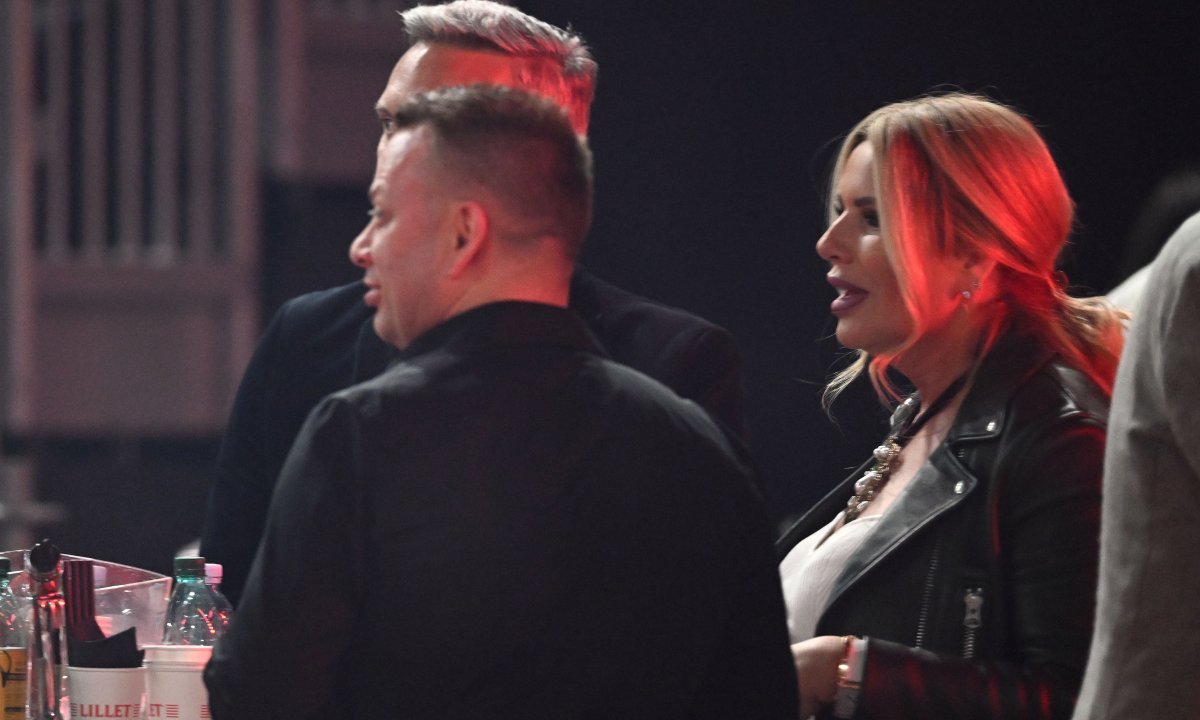 Iva Todorić bila je ispred bine, a Ratko Maček i Tončica Čeljuska ...