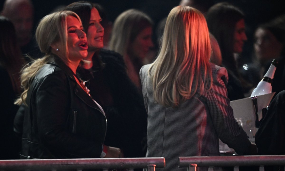 Iva Todorić bila je ispred bine, a Ratko Maček i Tončica Čeljuska ...