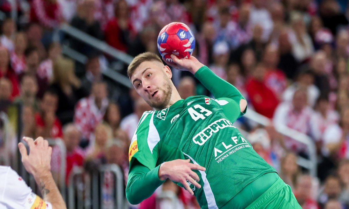 Srbin u mađarskom dresu bijesan nakon poraza: Suci su pomogli Hrvatskoj Kép