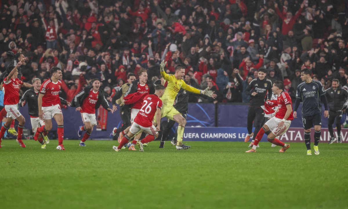 Čudo u Ligi prvaka: Real ispao iz Top 8 golom u 94. minuti, Mourinho prošao golom golmana Kép