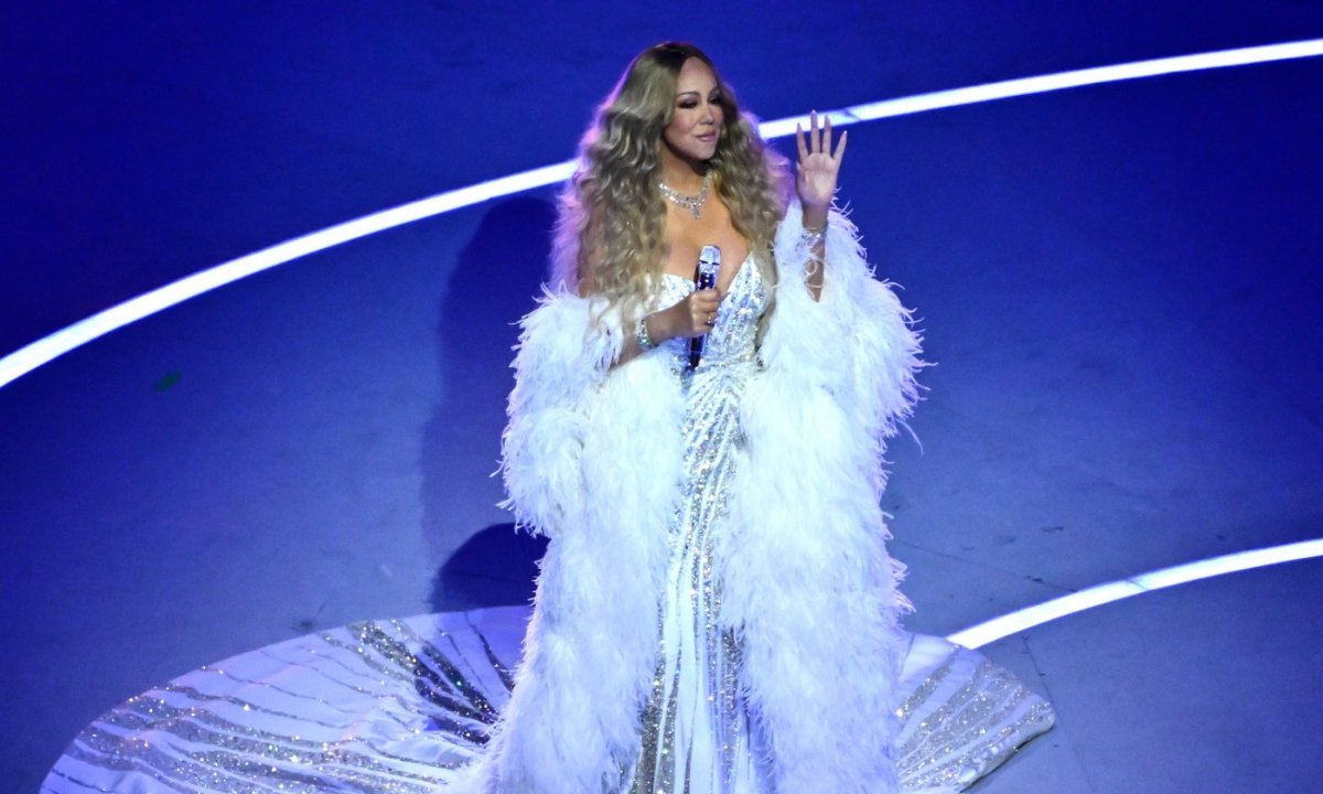 Mariah Carey zasjala u dijamantima vrijednima 15 milijuna dolara na otvaranju Zimskih olimpijskih igara Kép