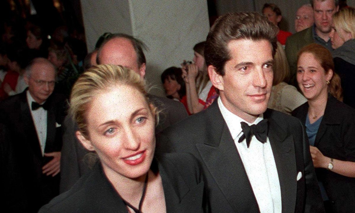 Tajna veza Carolyn Bessette: model zbog kojeg je Kennedy bio ljubomoran Kép