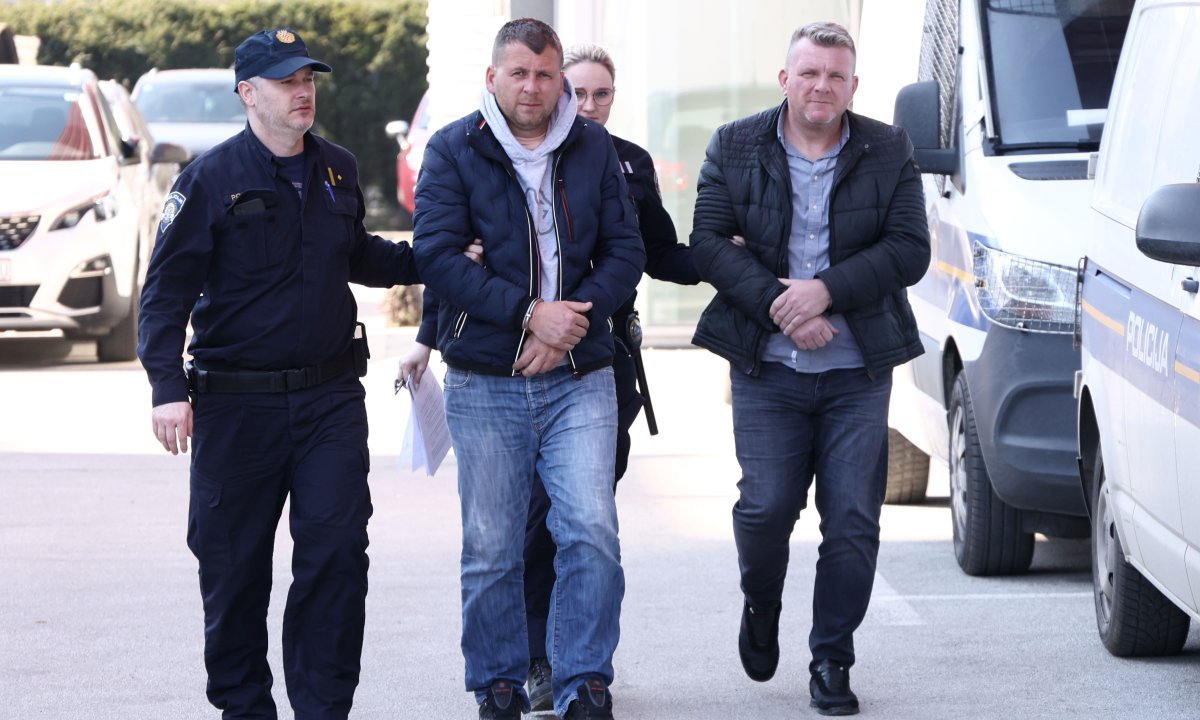 Dvojica 13 godina ilegalno bacala otpad u šumu: Jedan završio u istražnom zatvoru Kép