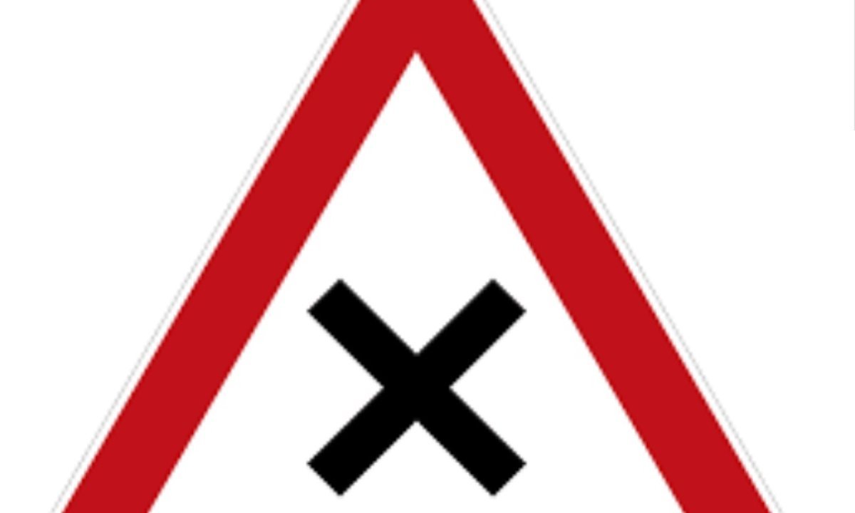 Znate li što znači ovaj znak na cestama? Mnogi vozači više se ne sjećaju što označava Kép