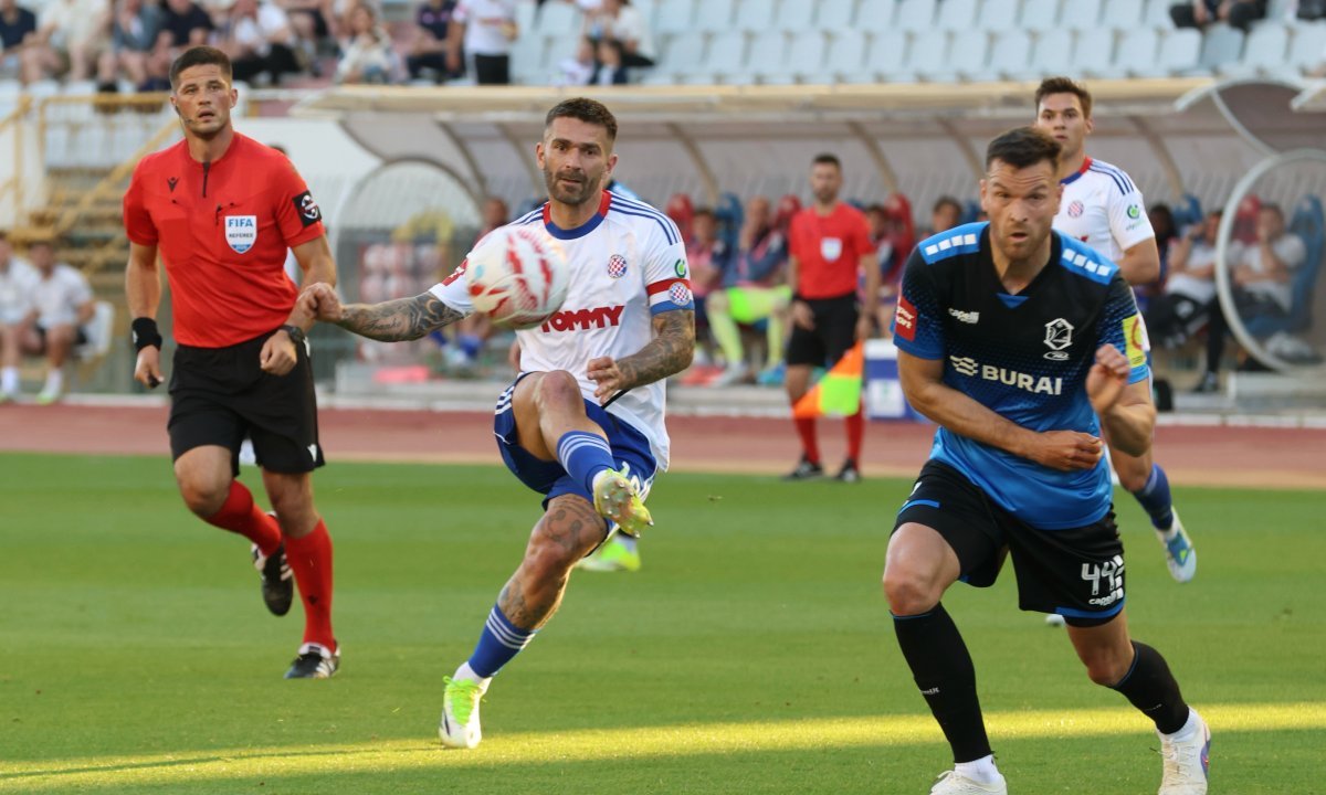 Braća Silić prvi put na suprotnim golovima u SHNL-u, Hajduk preokretom do pobjede protiv Varaždina — image 2