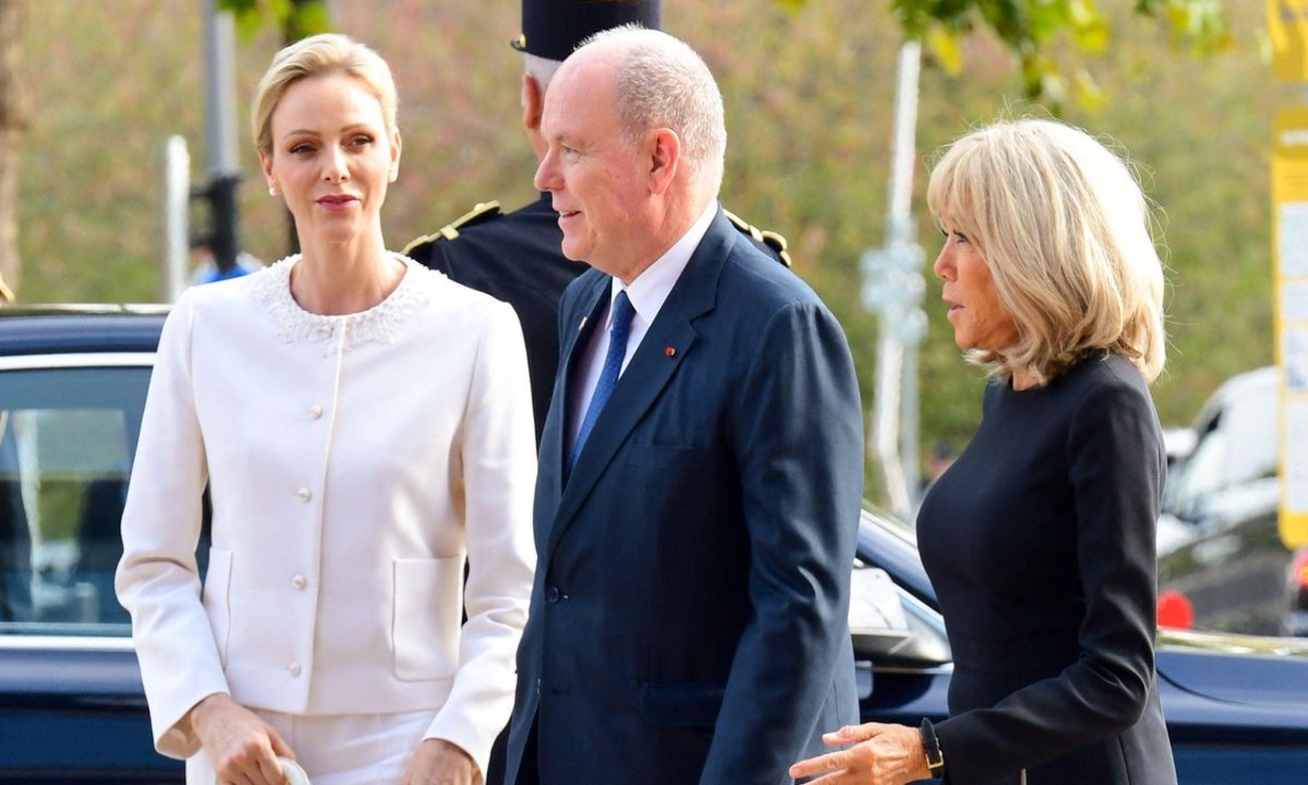 Princeza Charlene privukla poglede u besprijekornom bijelom izdanju: Boju nije odabrala slučajno