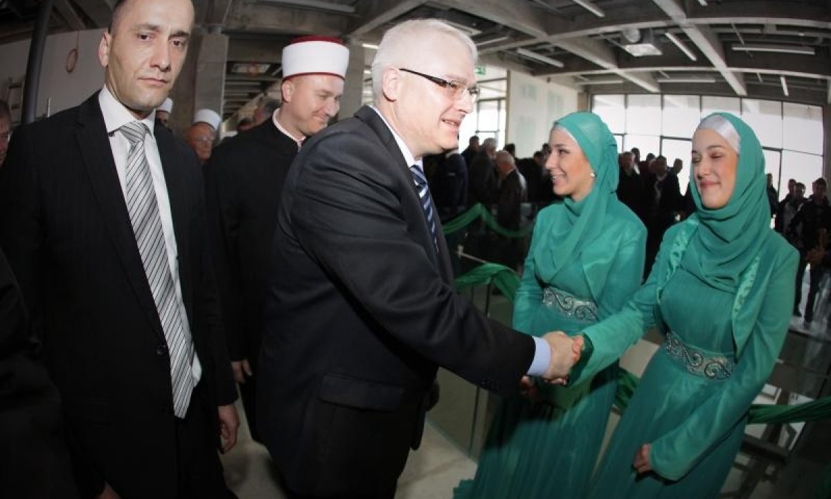'Muslimani daju veliki doprinos našem boljitku' | tportal