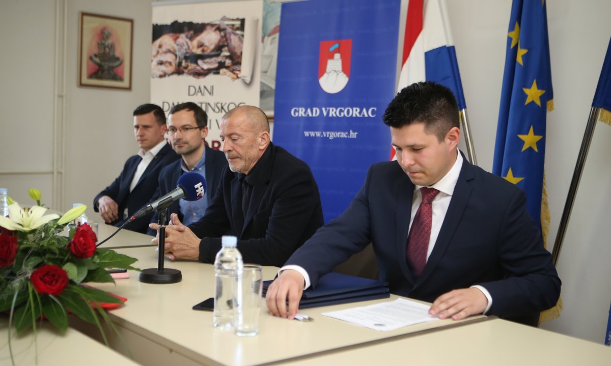 Braća Pivac u Ravči gradi pogon za proizvodnju pršuta - tportal