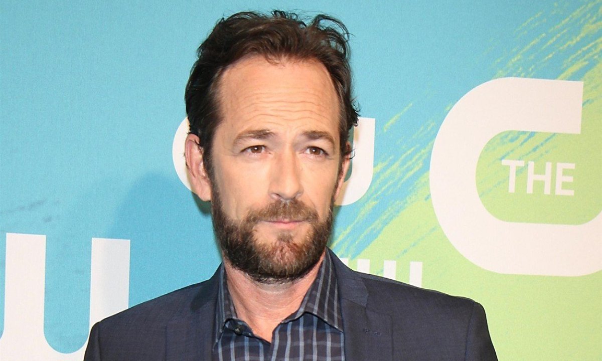Popularni Dylan McKey iz kultne serije 'Beverly Hills' preminuo u 52 ...