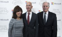 JACKIE BEZOS