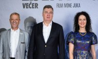 Odmak od politike