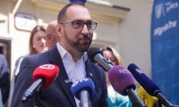 Vruće teme