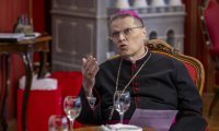 'veličanstveno čovještvo'