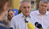 POLITIČKA PREPUCAVANJA