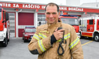 pomogao braniti kuće