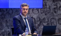 NA SJEDNICI