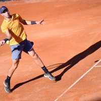 Borna Ćorić na zemlji