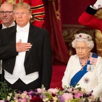 Donald Trump i kraljica Elizabeta II