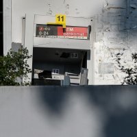 U ranim jutarnjim satima u Sigetu je raznesen bankomat, popucala su okolna stakla