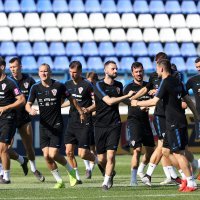 Trening hrvatske nogometne reprezentacije u osječkom Gradskom vrtu