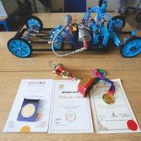 Nagrađeni autonomni robot na stlačeni zrak