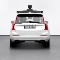 Volvo i Uber su predstavili poseban model Volvo XC90 koji može voziti sam