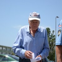 Privođenje vozača koji je automobilom naletio na dvoje djece